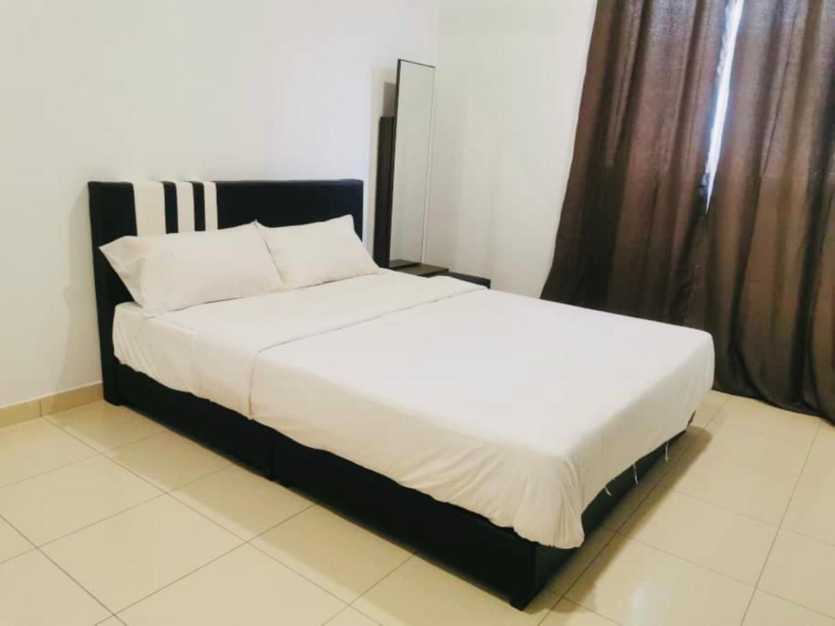 מואר Oyo Homes 90524 D'J Pegaso Serom Homestay מראה חיצוני תמונה